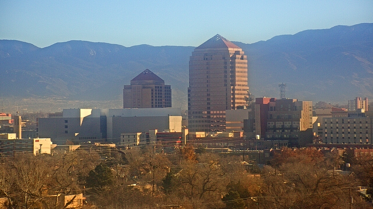 Thumbnail for current weather camera view from KOB-TV in Albuquerque, New Mexico
