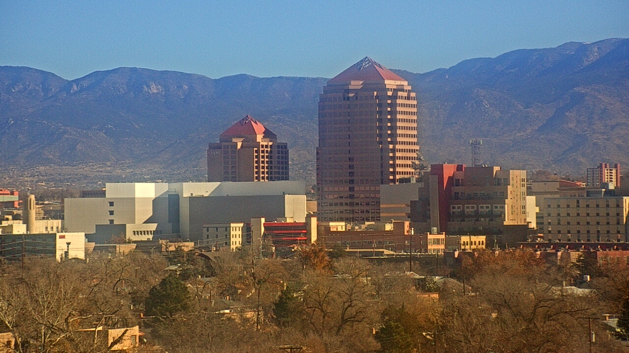 Thumbnail for current weather camera view from KOB-TV in Albuquerque, New Mexico