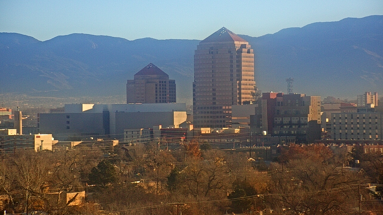 Thumbnail for current weather camera view from KOB-TV in Albuquerque, New Mexico