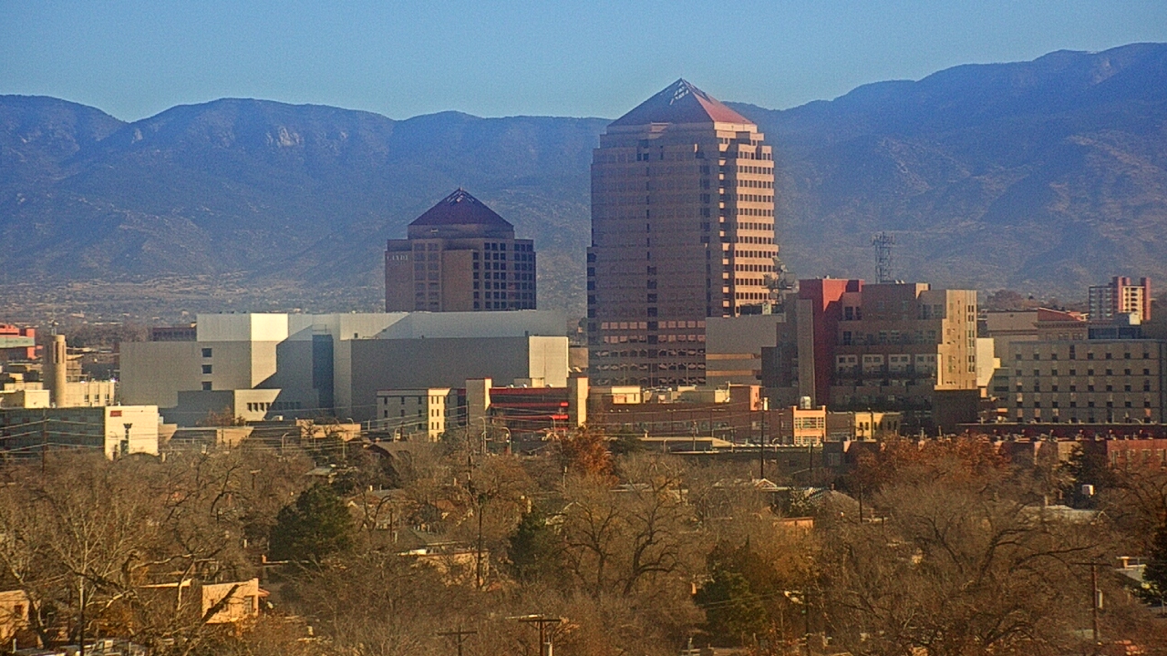Thumbnail for current weather camera view from KOB-TV in Albuquerque, New Mexico
