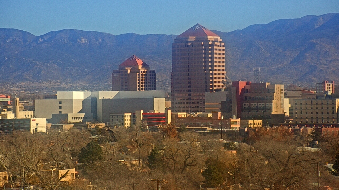 Thumbnail for current weather camera view from KOB-TV in Albuquerque, New Mexico