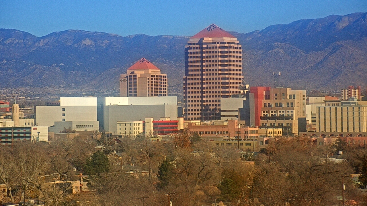Thumbnail for current weather camera view from KOB-TV in Albuquerque, New Mexico