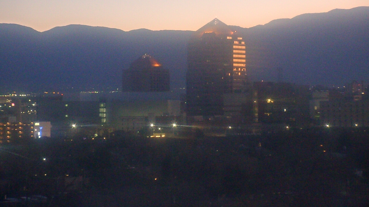 Thumbnail for current weather camera view from KOB-TV in Albuquerque, New Mexico