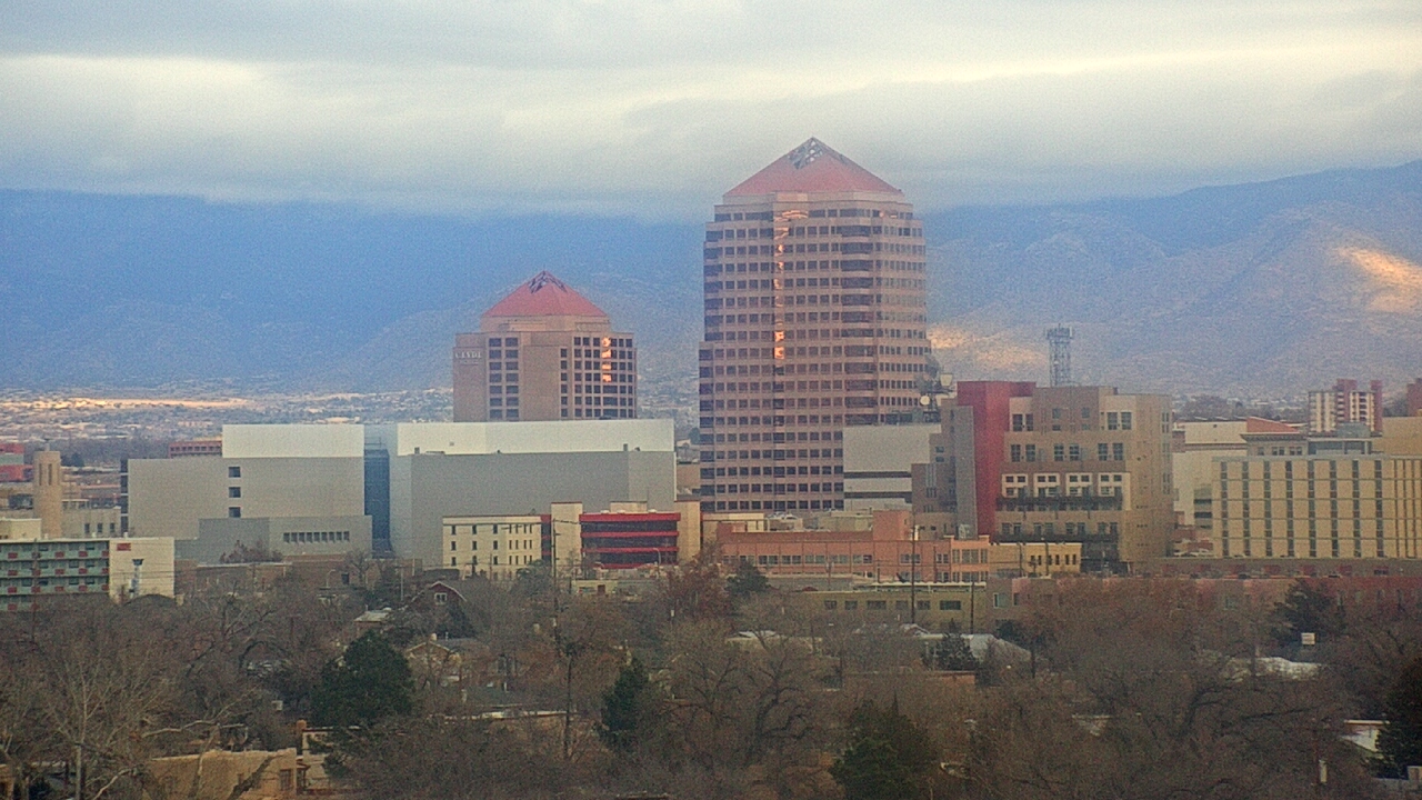 Thumbnail for current weather camera view from KOB-TV in Albuquerque, New Mexico