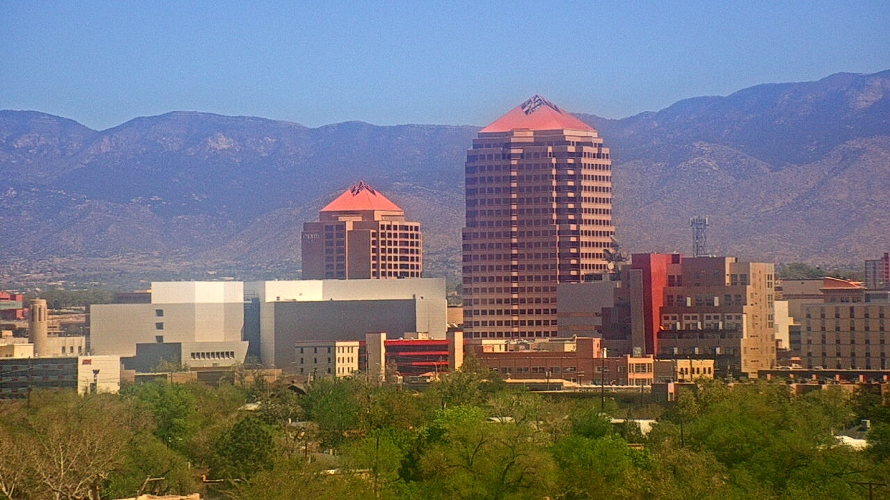 Thumbnail for current weather camera view from KOB-TV in Albuquerque, New Mexico