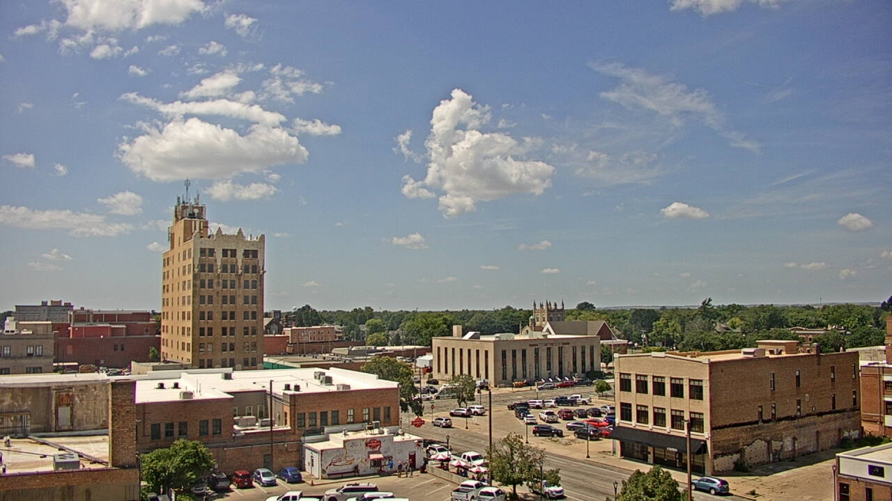 Thumbnail for current weather camera view from KSAL Radio - Salina city in Salina, Kansas