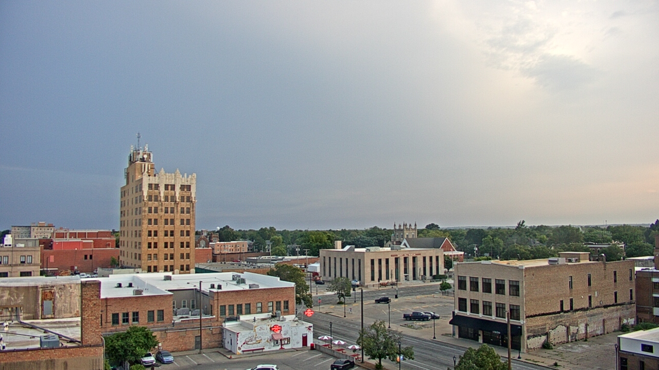 Thumbnail for current weather camera view from KSAL Radio - Salina city in Salina, Kansas