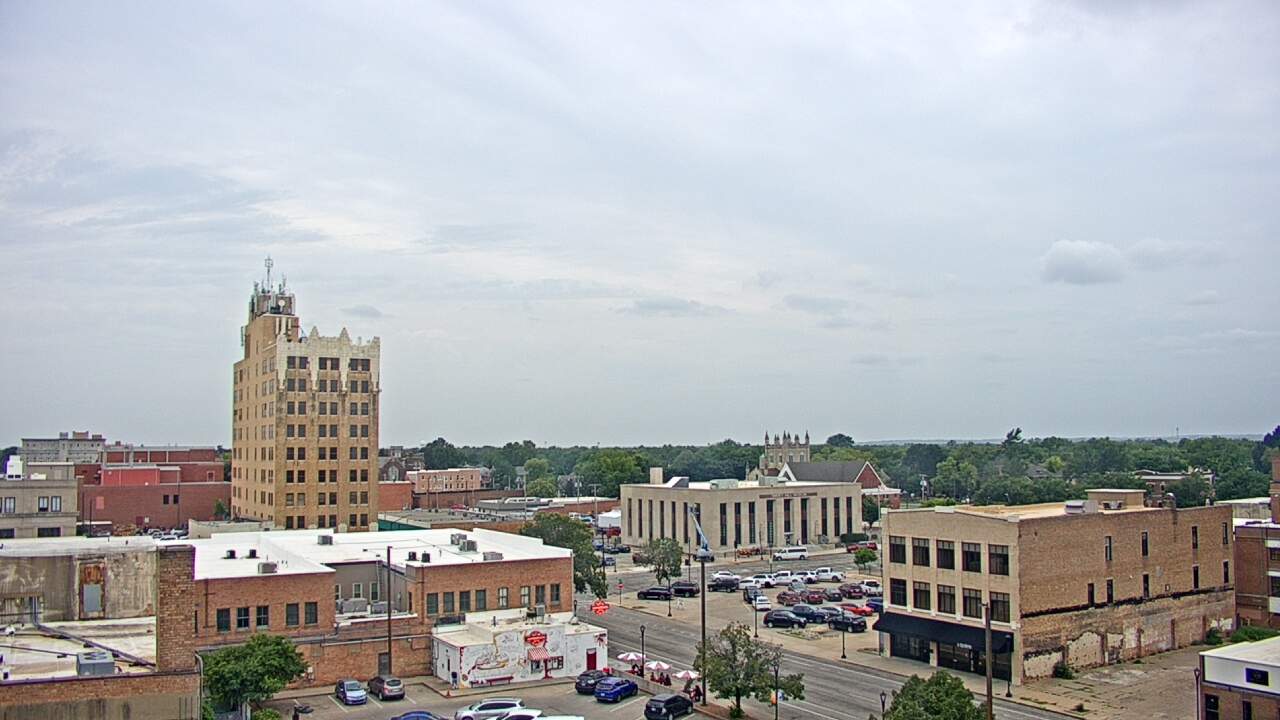 Thumbnail for current weather camera view from KSAL Radio - Salina city in Salina, Kansas