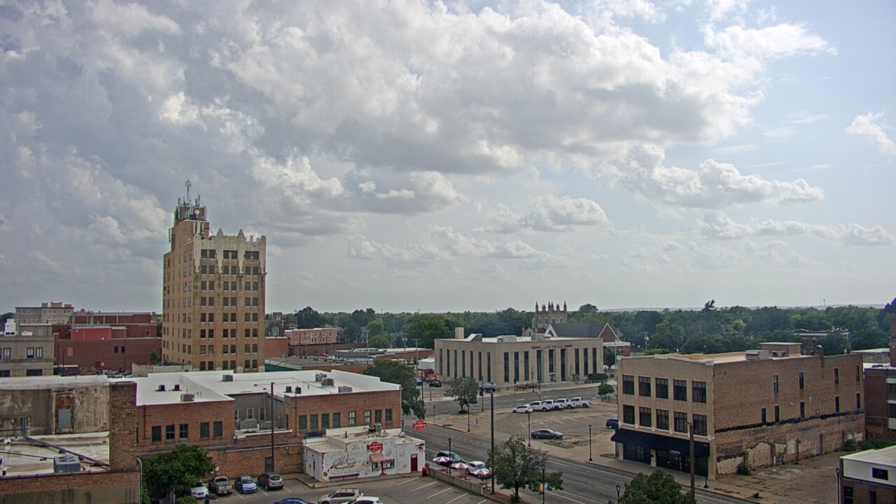 Thumbnail for current weather camera view from KSAL Radio - Salina city in Salina, Kansas