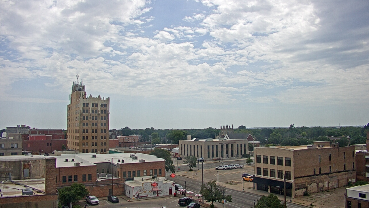 Thumbnail for current weather camera view from KSAL Radio - Salina city in Salina, Kansas