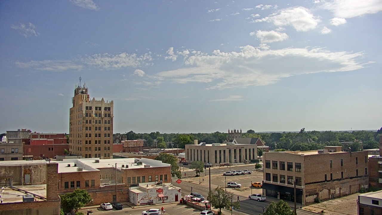 Thumbnail for current weather camera view from KSAL Radio - Salina city in Salina, Kansas