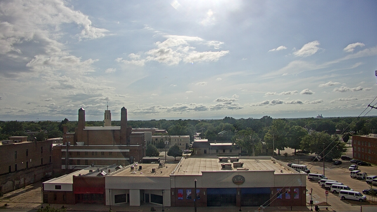 Thumbnail for current weather camera view from KSAL Radio - Salina city in Salina, Kansas