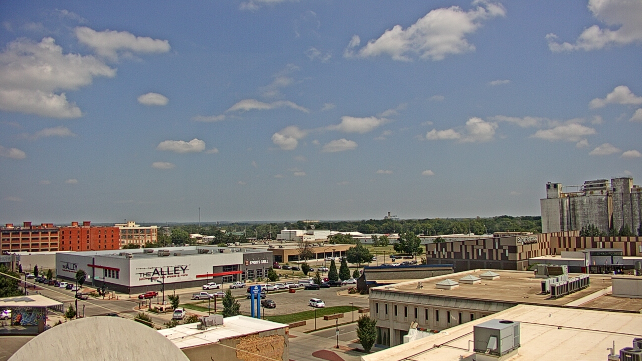 Thumbnail for current weather camera view from KSAL Radio - Salina city in Salina, Kansas