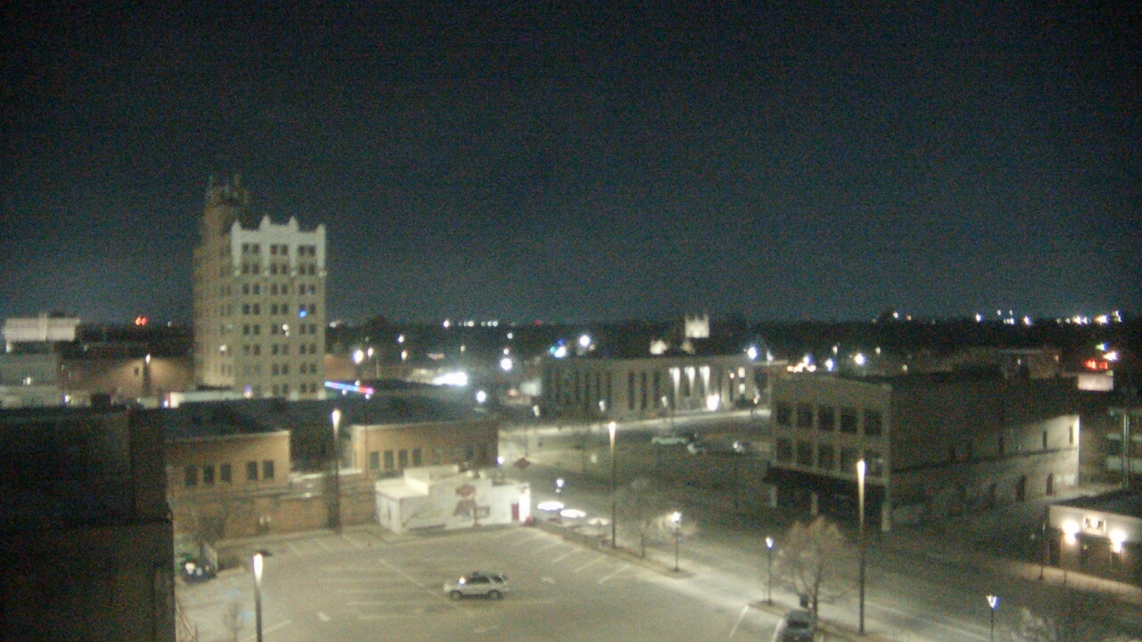 Thumbnail for current weather camera view from KSAL Radio - Salina city in Salina, Kansas