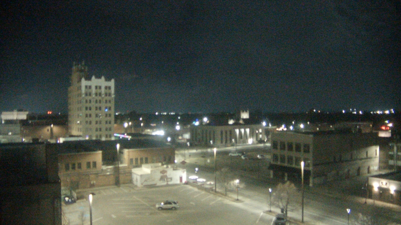 Thumbnail for current weather camera view from KSAL Radio - Salina city in Salina, Kansas