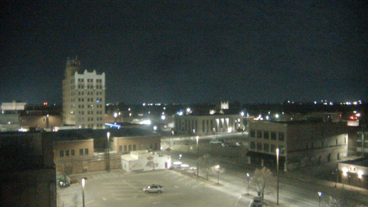 Thumbnail for current weather camera view from KSAL Radio - Salina city in Salina, Kansas