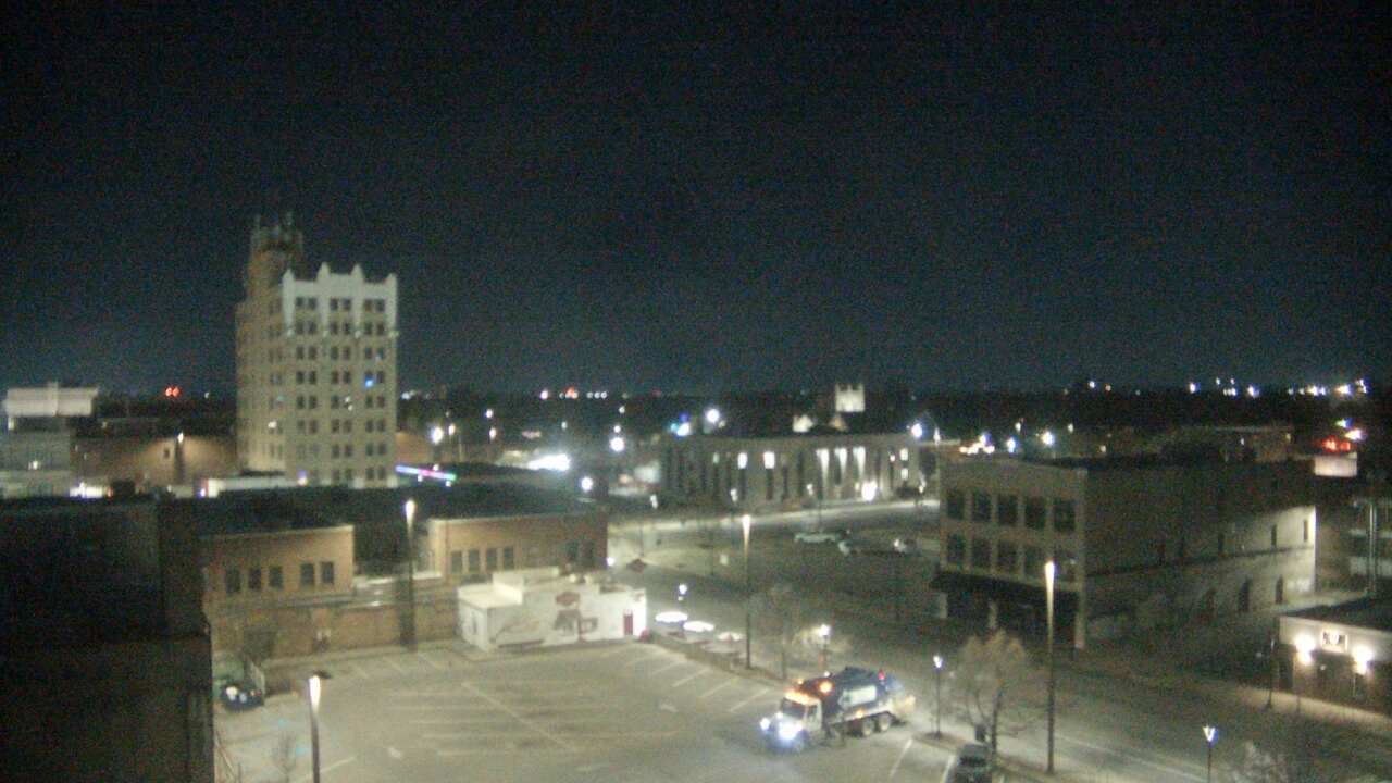 Thumbnail for current weather camera view from KSAL Radio - Salina city in Salina, Kansas