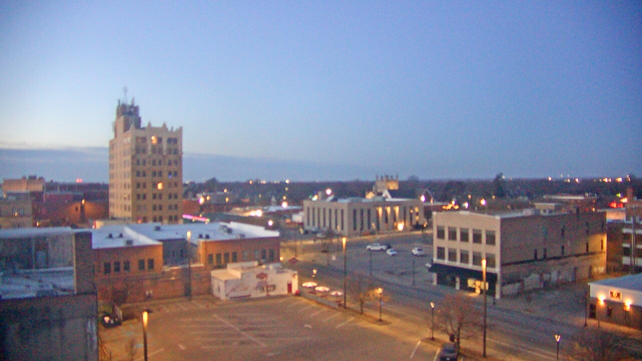 Thumbnail for current weather camera view from KSAL Radio - Salina city in Salina, Kansas