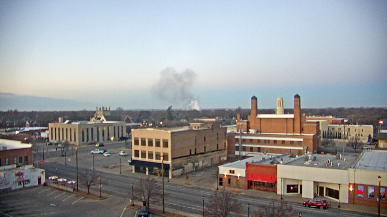 Thumbnail for current weather camera view from KSAL Radio - Salina city in Salina, Kansas