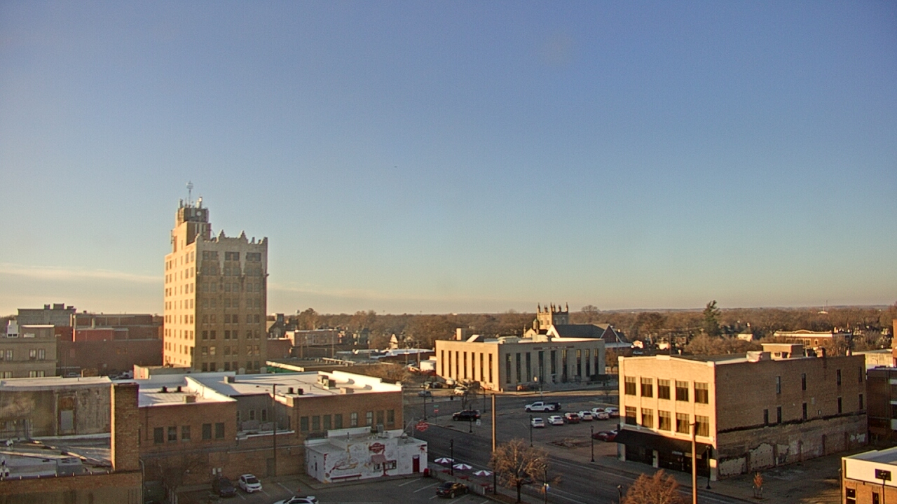 Thumbnail for current weather camera view from KSAL Radio - Salina city in Salina, Kansas