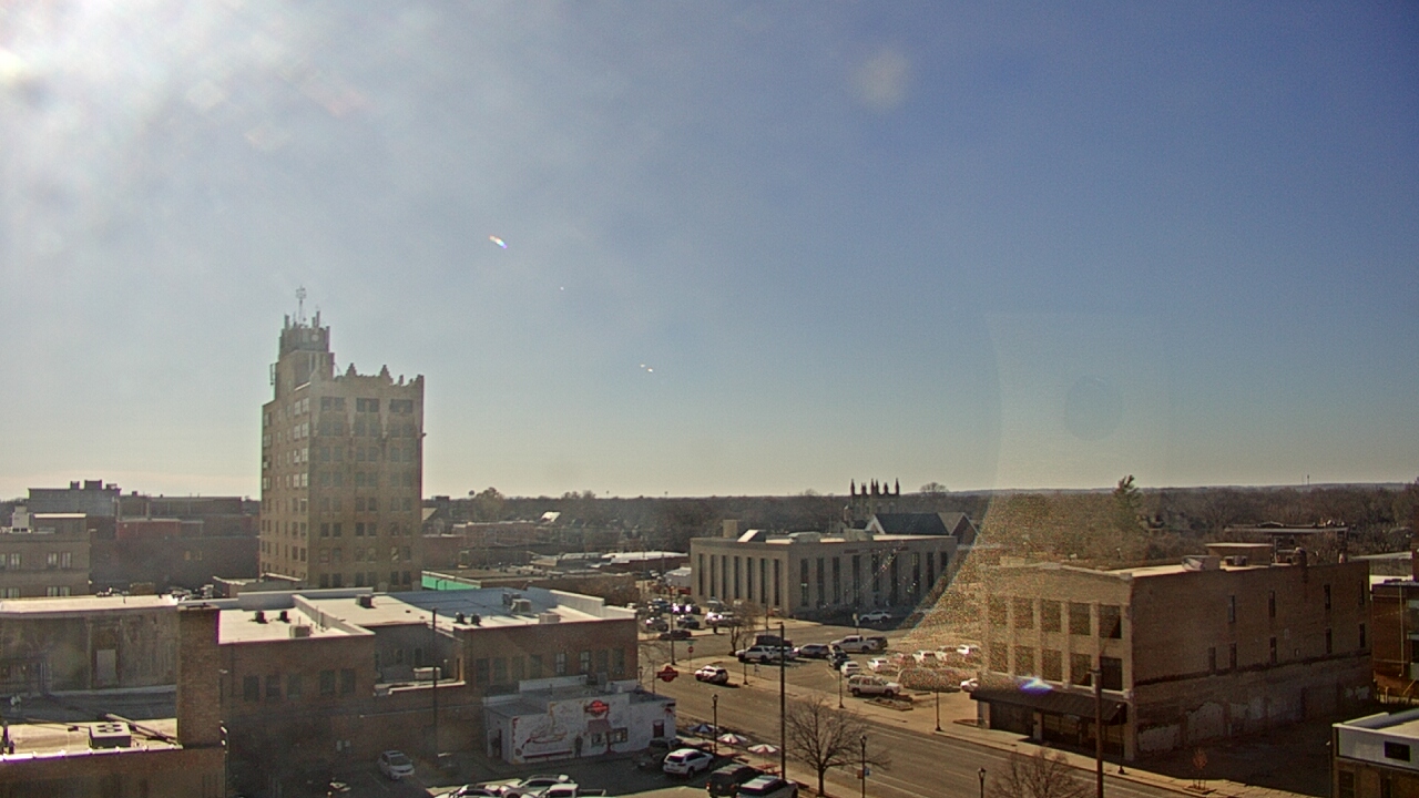 Thumbnail for current weather camera view from KSAL Radio - Salina city in Salina, Kansas