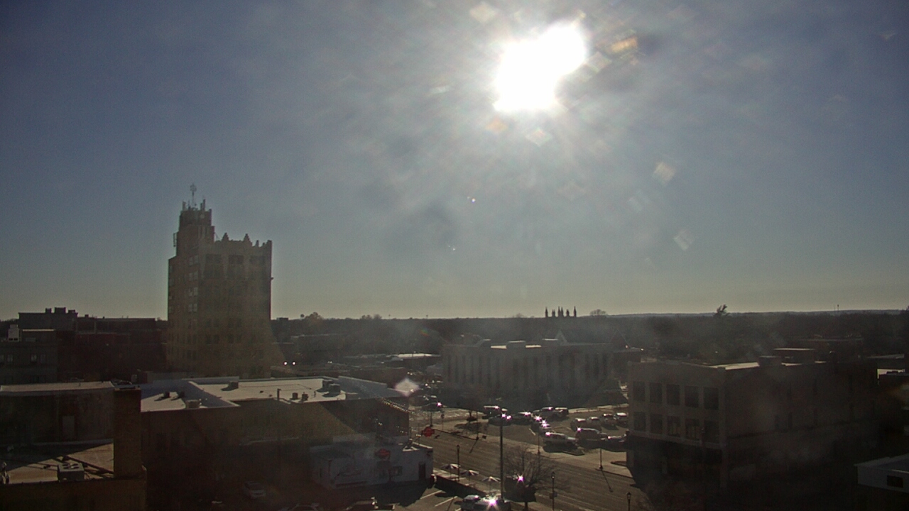 Thumbnail for current weather camera view from KSAL Radio - Salina city in Salina, Kansas