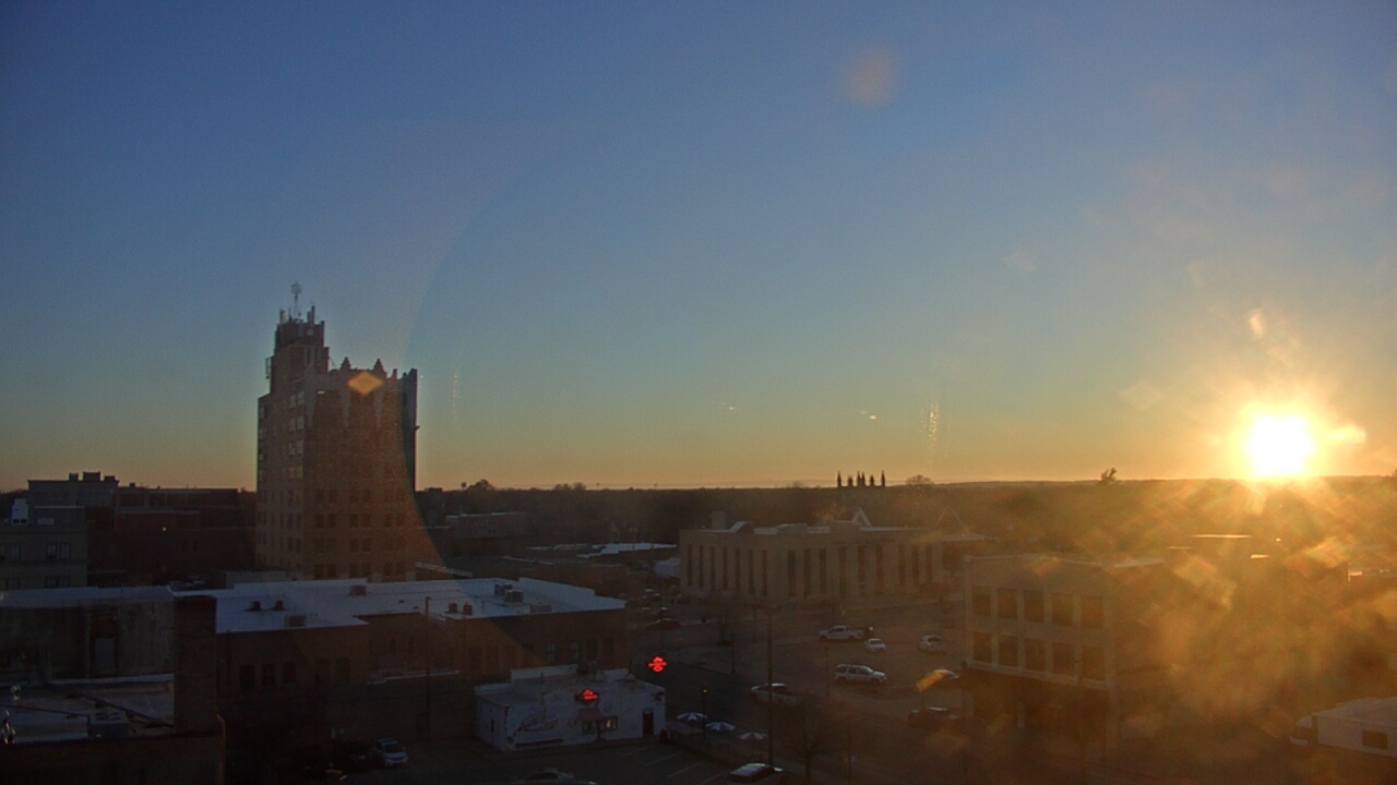 Thumbnail for current weather camera view from KSAL Radio - Salina city in Salina, Kansas