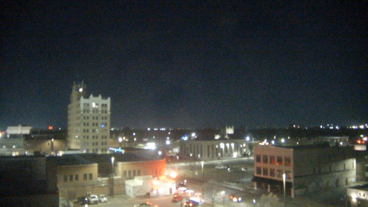 Thumbnail for current weather camera view from KSAL Radio - Salina city in Salina, Kansas