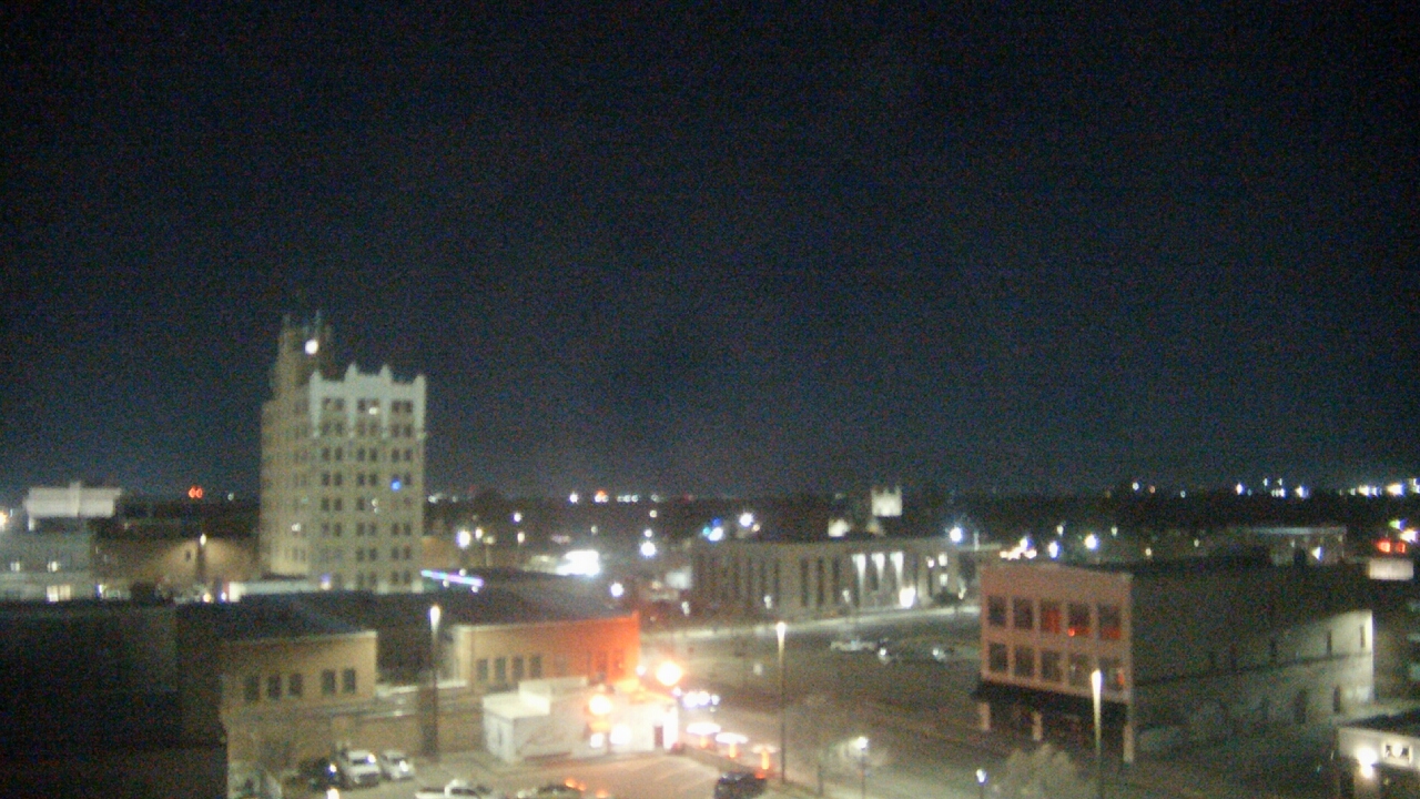 Thumbnail for current weather camera view from KSAL Radio - Salina city in Salina, Kansas