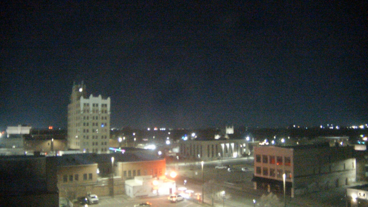 Thumbnail for current weather camera view from KSAL Radio - Salina city in Salina, Kansas