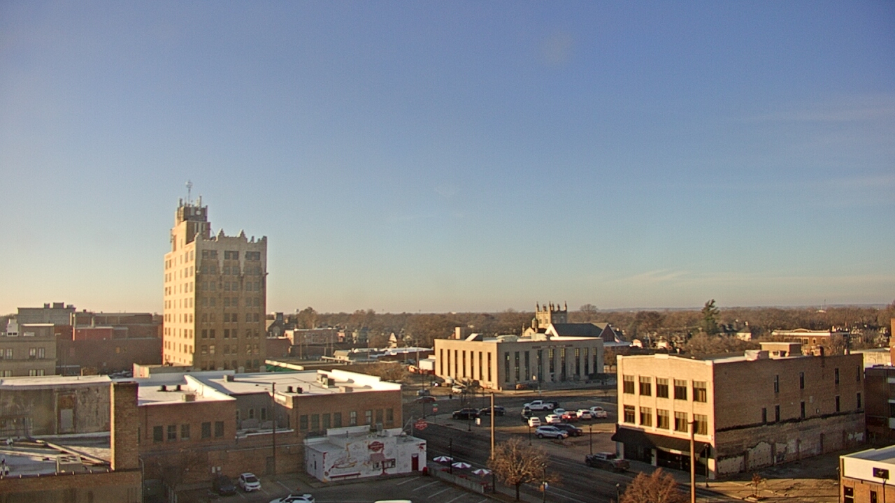 Thumbnail for current weather camera view from KSAL Radio - Salina city in Salina, Kansas
