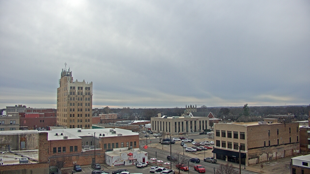 Thumbnail for current weather camera view from KSAL Radio - Salina city in Salina, Kansas
