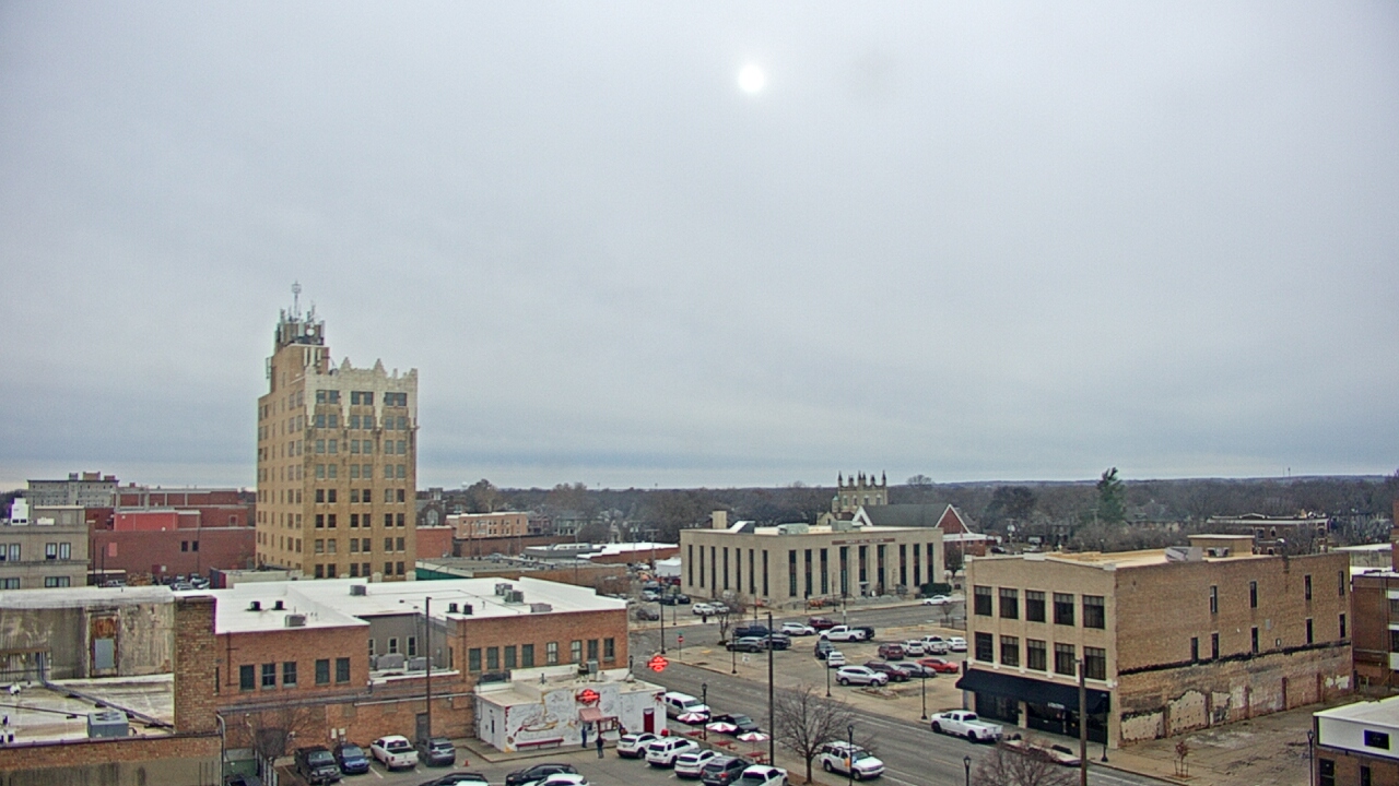 Thumbnail for current weather camera view from KSAL Radio - Salina city in Salina, Kansas
