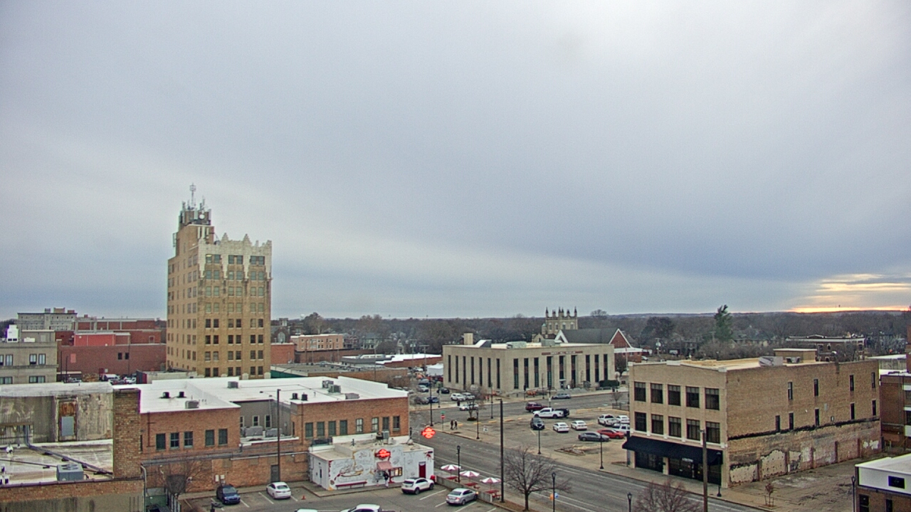 Thumbnail for current weather camera view from KSAL Radio - Salina city in Salina, Kansas