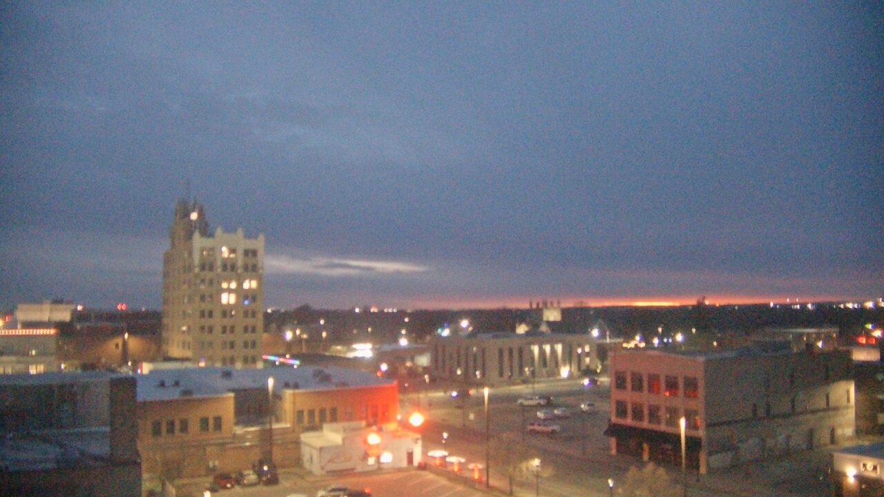 Thumbnail for current weather camera view from KSAL Radio - Salina city in Salina, Kansas