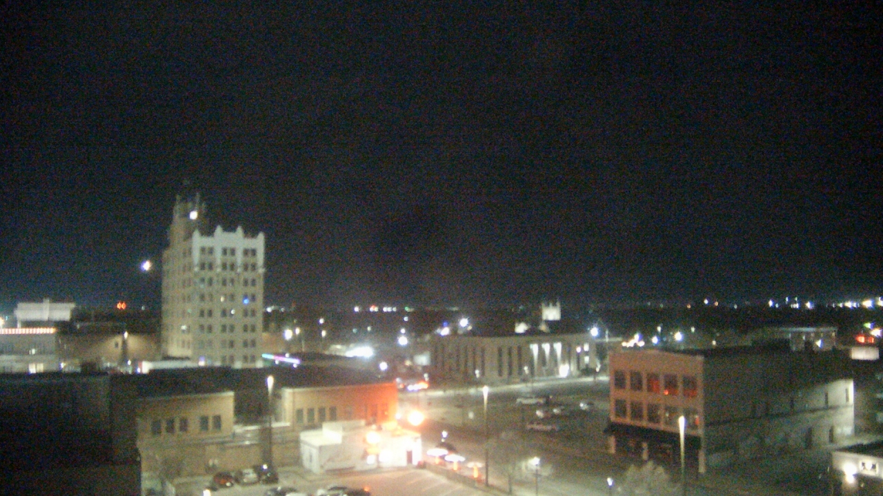 Thumbnail for current weather camera view from KSAL Radio - Salina city in Salina, Kansas
