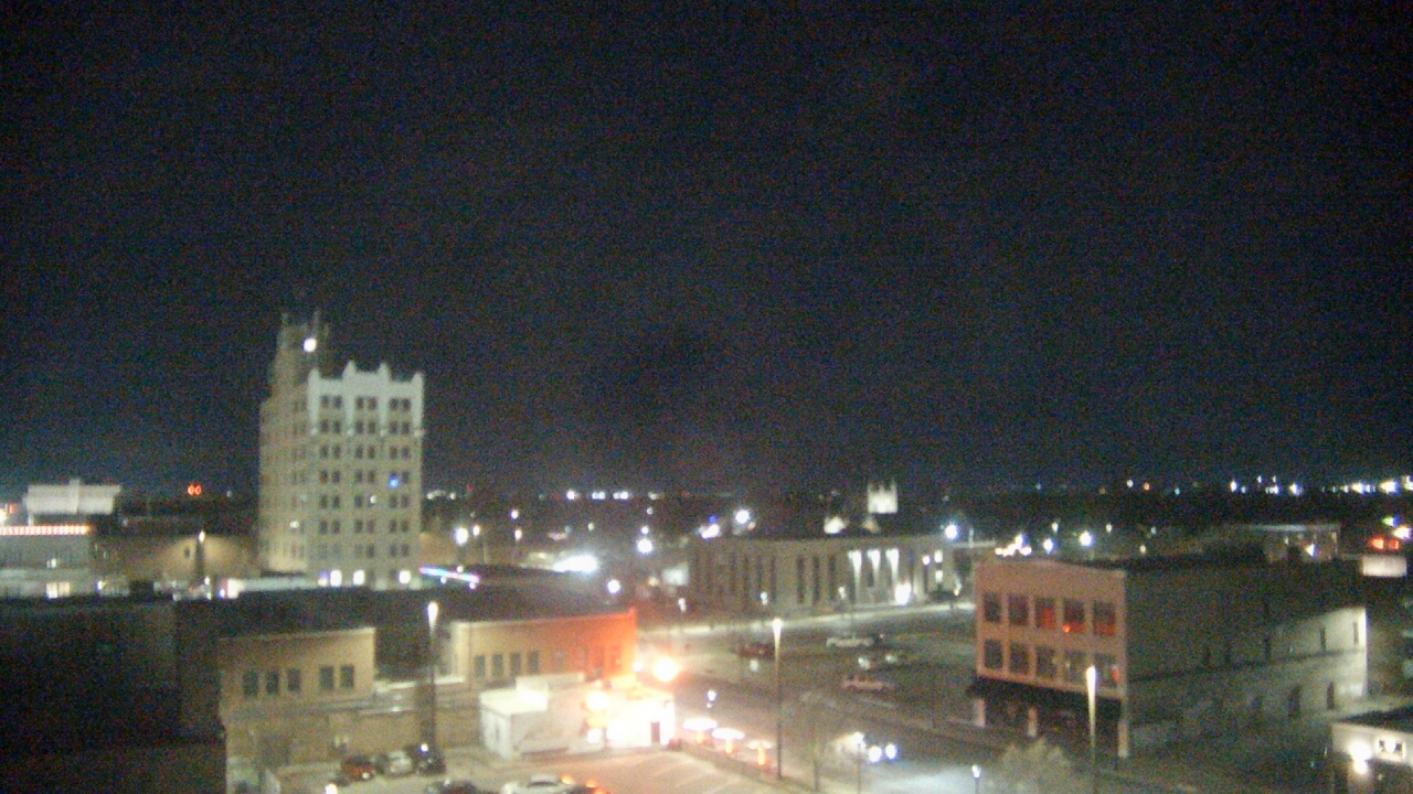 Thumbnail for current weather camera view from KSAL Radio - Salina city in Salina, Kansas