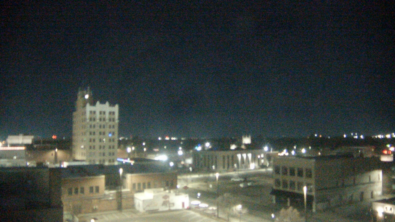 Thumbnail for current weather camera view from KSAL Radio - Salina city in Salina, Kansas