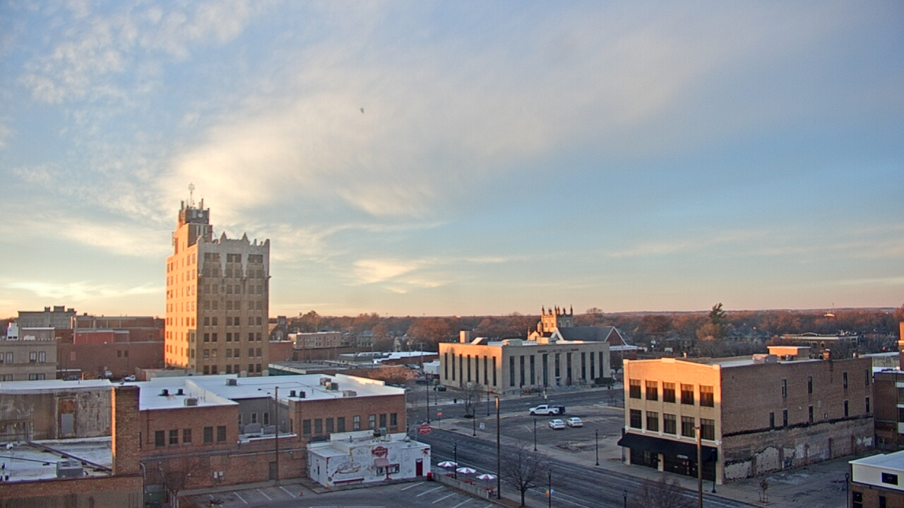 Thumbnail for current weather camera view from KSAL Radio - Salina city in Salina, Kansas