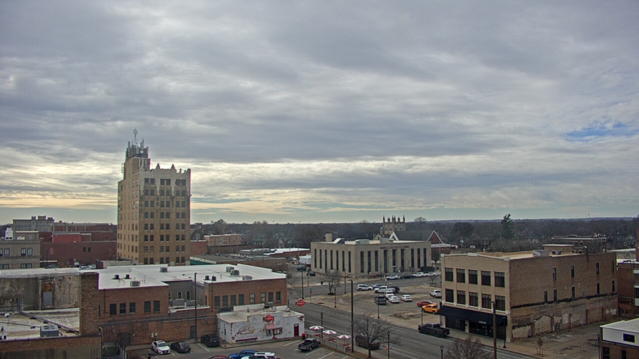 Thumbnail for current weather camera view from KSAL Radio - Salina city in Salina, Kansas