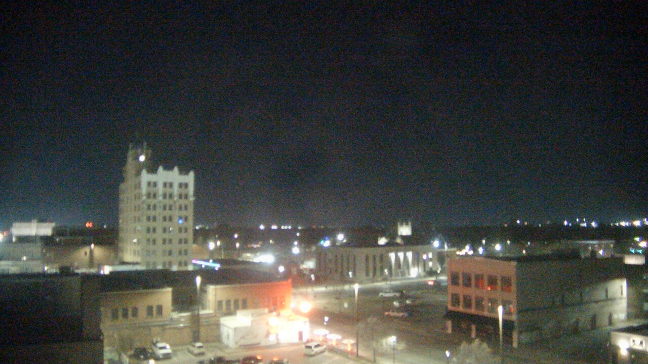 Thumbnail for current weather camera view from KSAL Radio - Salina city in Salina, Kansas
