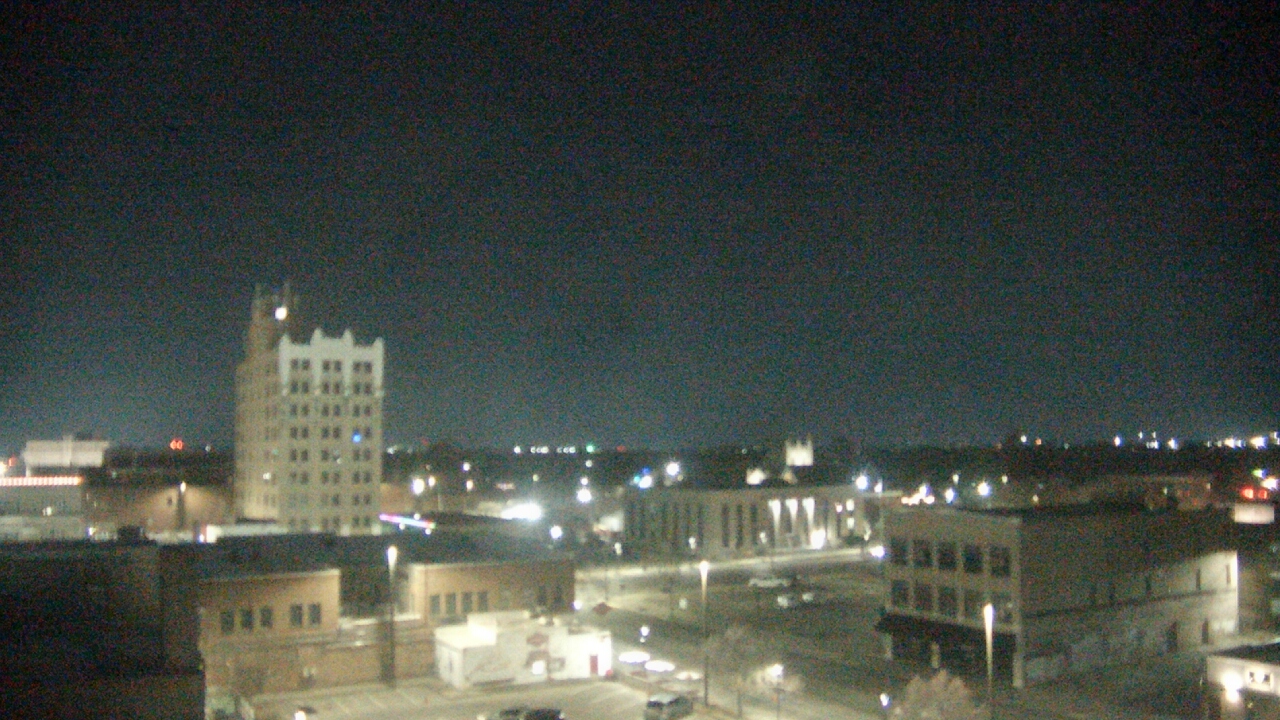Thumbnail for current weather camera view from KSAL Radio - Salina city in Salina, Kansas