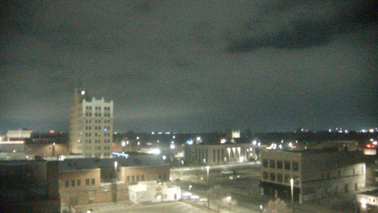 Thumbnail for current weather camera view from KSAL Radio - Salina city in Salina, Kansas