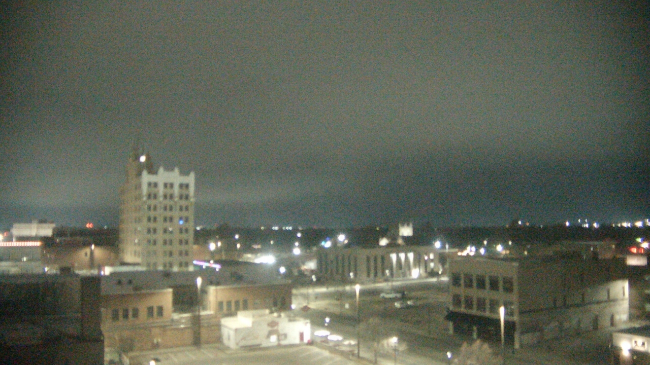 Thumbnail for current weather camera view from KSAL Radio - Salina city in Salina, Kansas