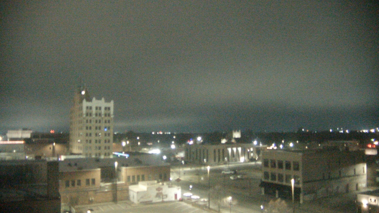 Thumbnail for current weather camera view from KSAL Radio - Salina city in Salina, Kansas