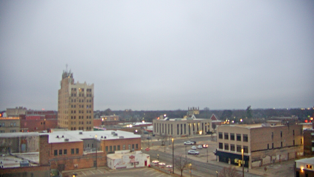 Thumbnail for current weather camera view from KSAL Radio - Salina city in Salina, Kansas