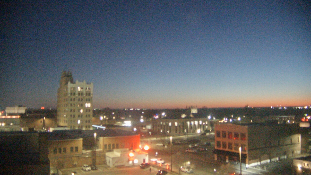 Thumbnail for current weather camera view from KSAL Radio - Salina city in Salina, Kansas