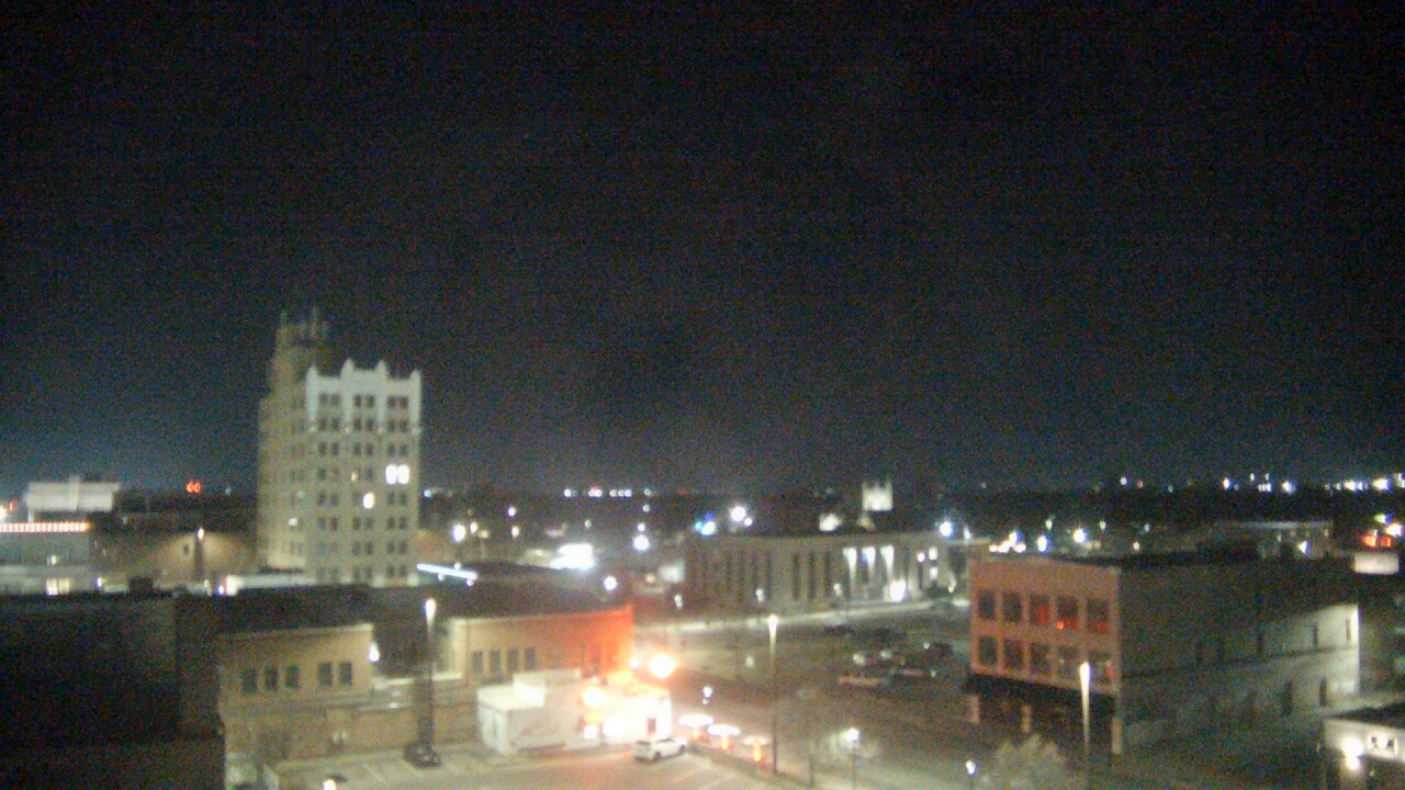 Thumbnail for current weather camera view from KSAL Radio - Salina city in Salina, Kansas