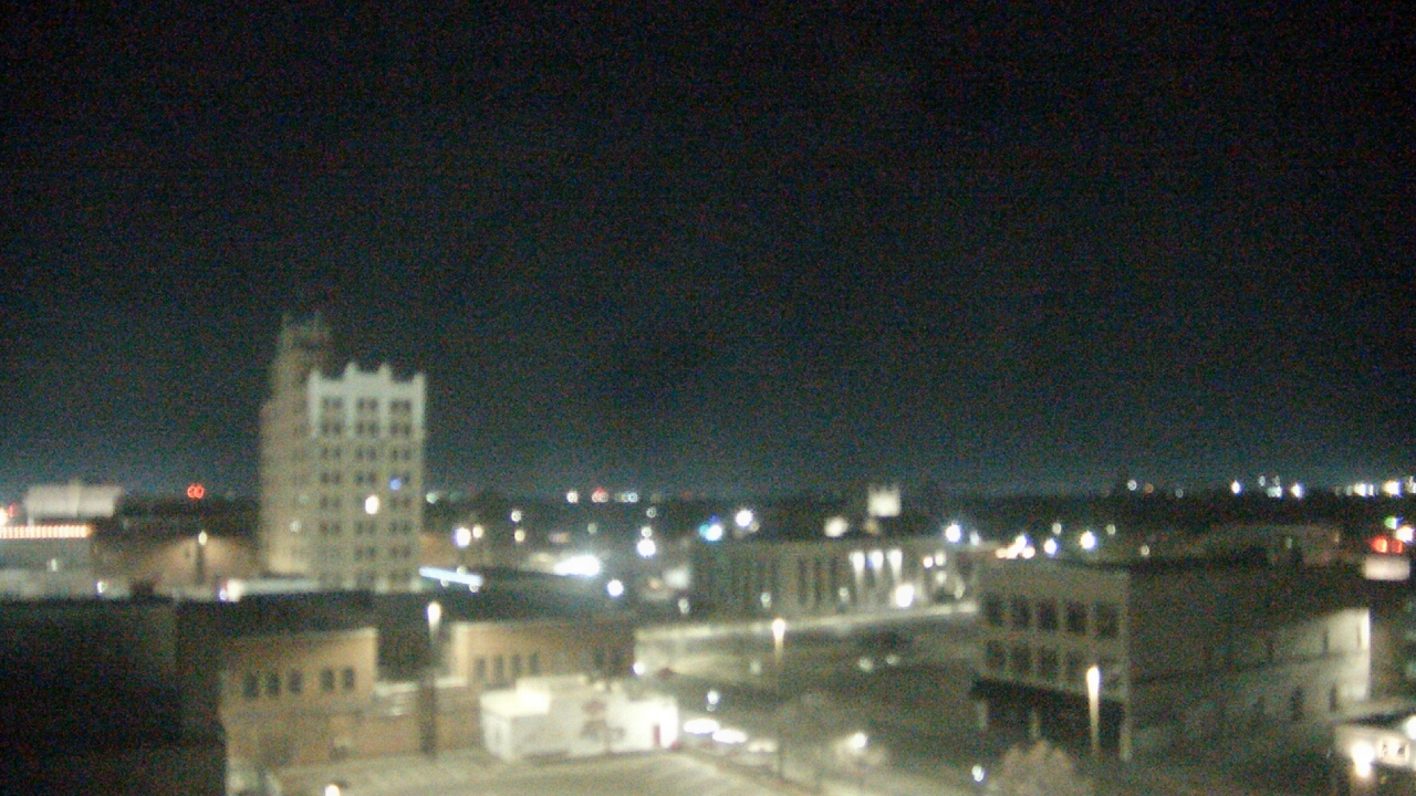 Thumbnail for current weather camera view from KSAL Radio - Salina city in Salina, Kansas
