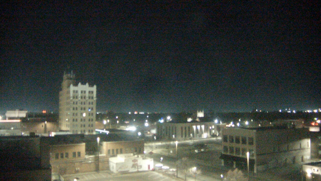 Thumbnail for current weather camera view from KSAL Radio - Salina city in Salina, Kansas